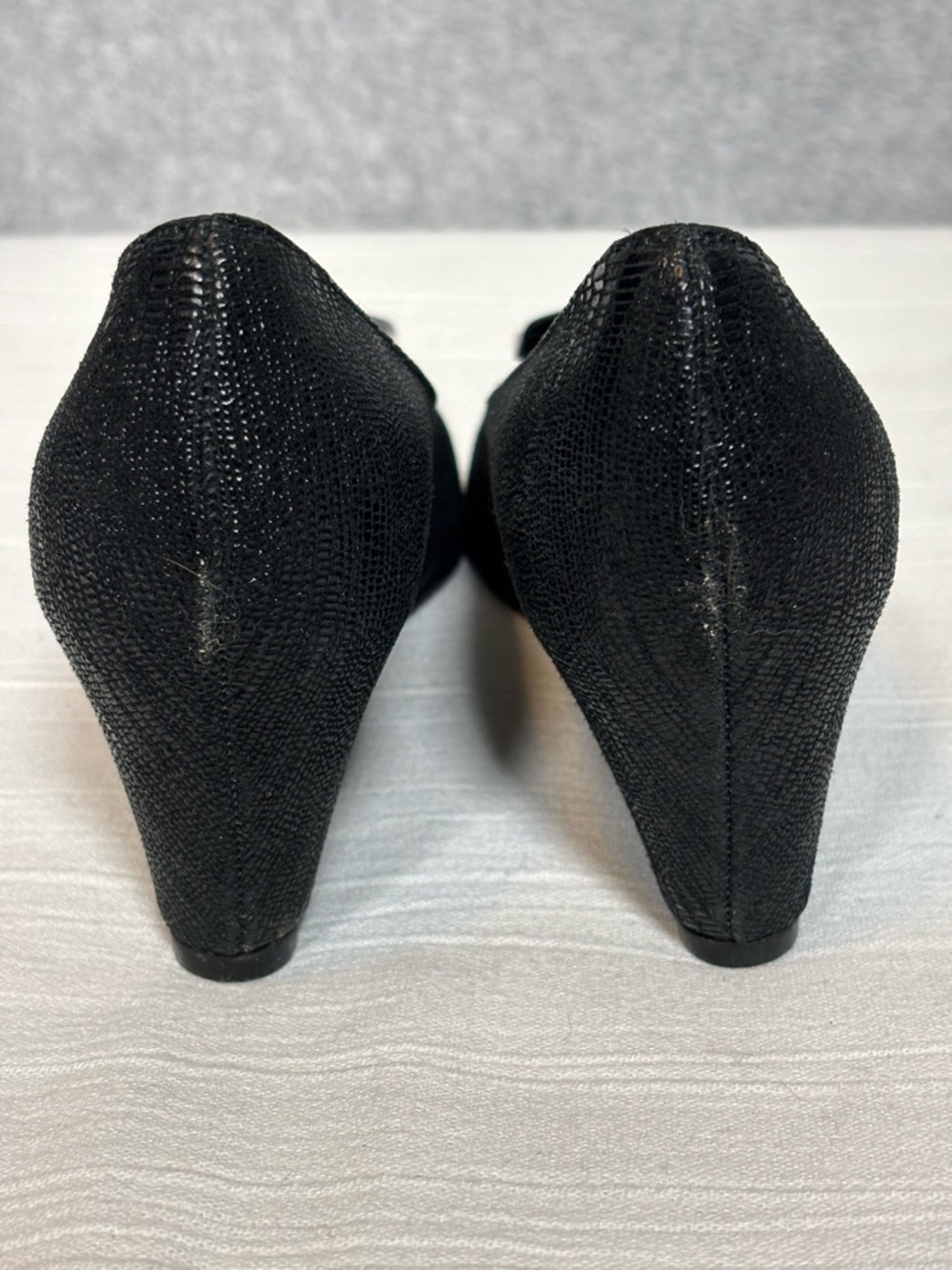 Stuart Weitzman Bucalina Textured Buckle Wedge Shoes-Black-Women Size 6.5 - Picture 5 of 11
